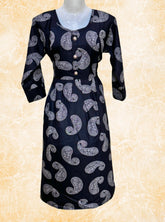 Knee length alpine feeding maxi with side chains