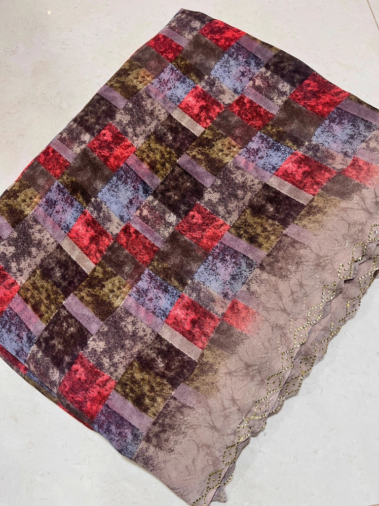 Daily use saree with diamond border with Squares