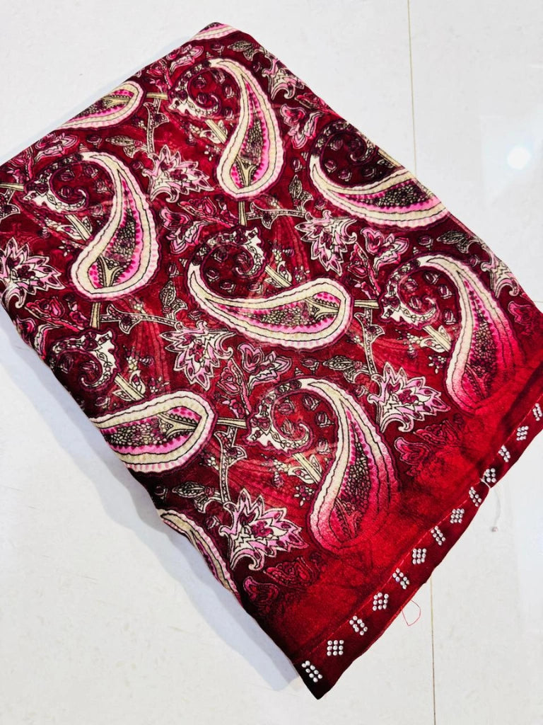 Daily wear sarees with zarkan border with abstract design