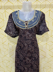 Alpine maxi with two buttons